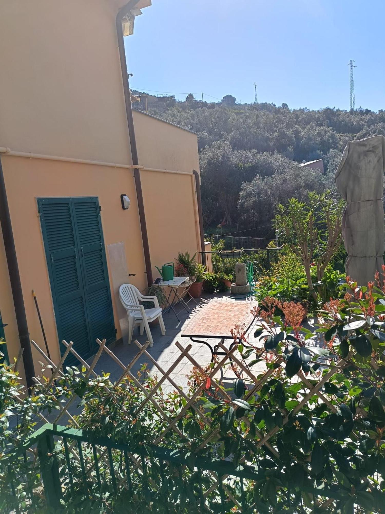 Chez Diego With Ac And Garden Монтероссо-аль-Маре Экстерьер фото